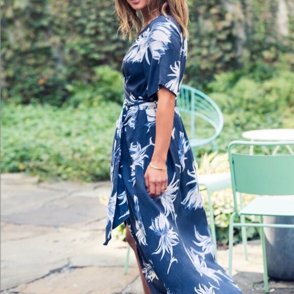 Roxy Keep The Tempo Floral Wrap Dress - Picture 1 of 9